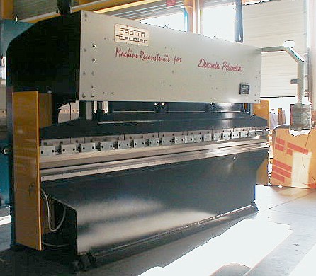 PRESSE PLIEUSE SAGITA 4 M X 150 T - Machine d'occasion N°740